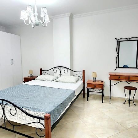 Paradise Apartment Batumi Ngoại thất bức ảnh