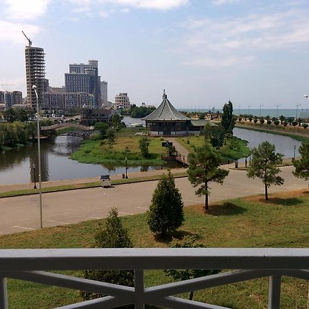Paradise Apartment Batumi Ngoại thất bức ảnh